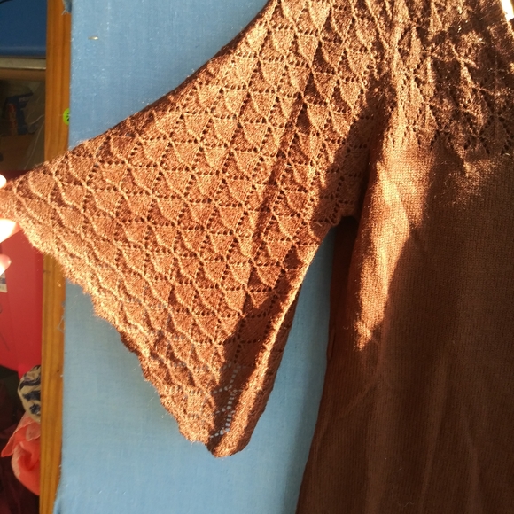 Allison Brittney Women's Size Small Brown Flared Sleeve Top - Picture 2 of 5